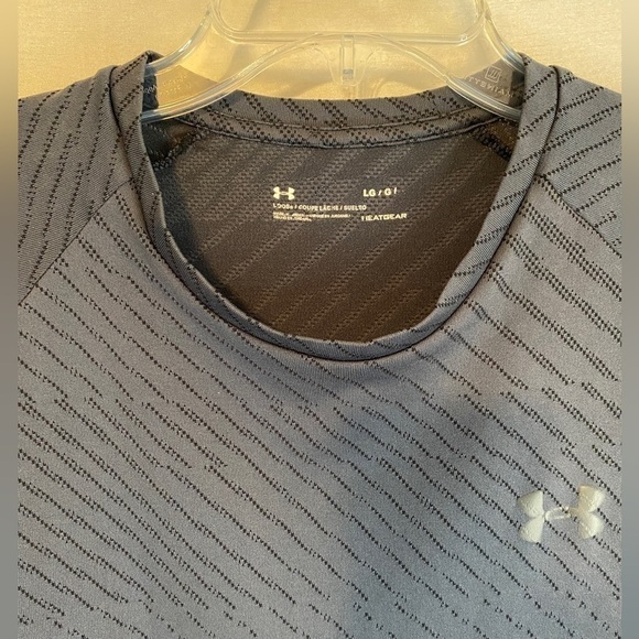 Under  Armour T-Shirt HeatGear Performance Charcol Gray Loose Mens Lg - Picture 3 of 11